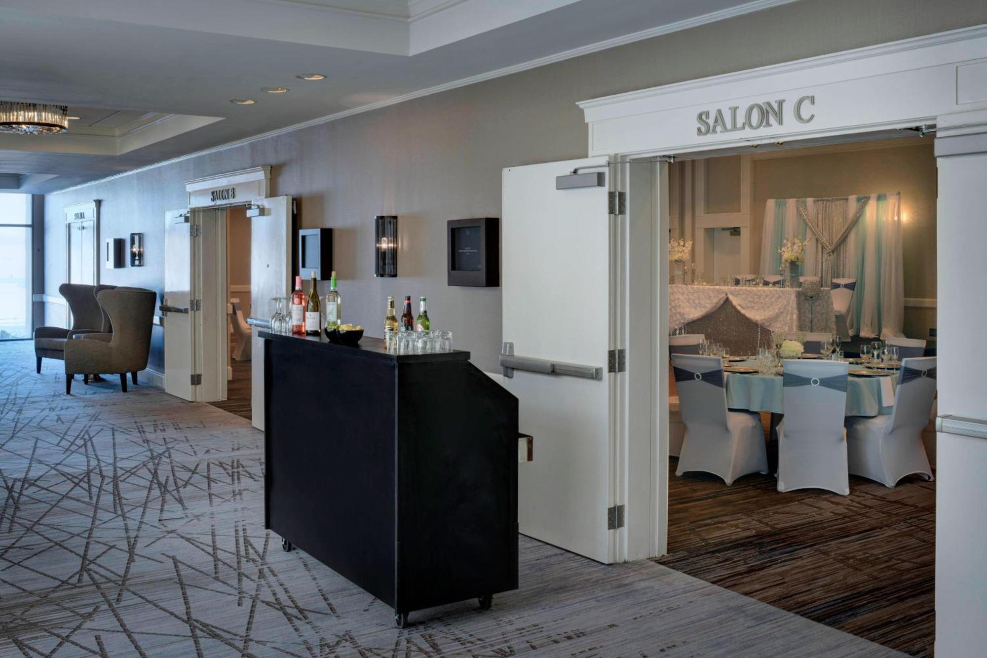 Detroit Marriott Southfield Hotell Exteriör bild
